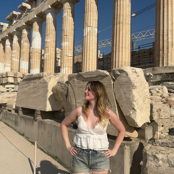 sophielutz0000